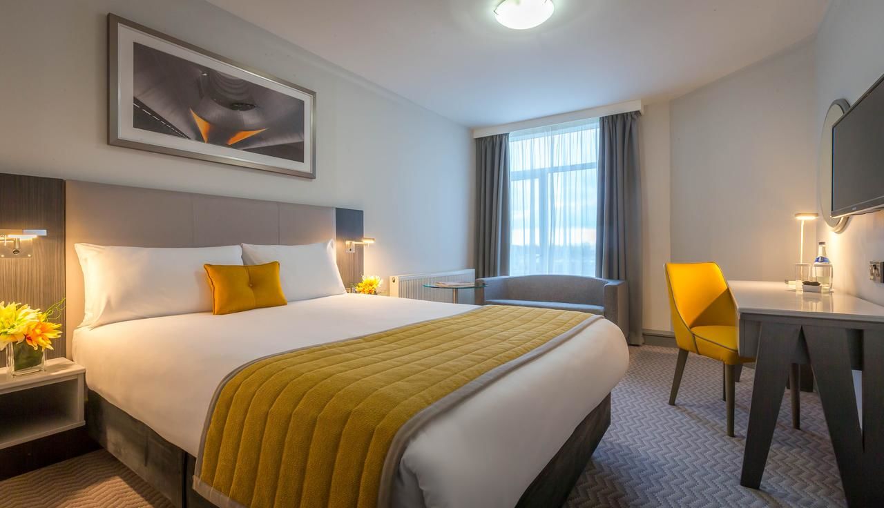 Отель Maldron Hotel Dublin Airport Клогран